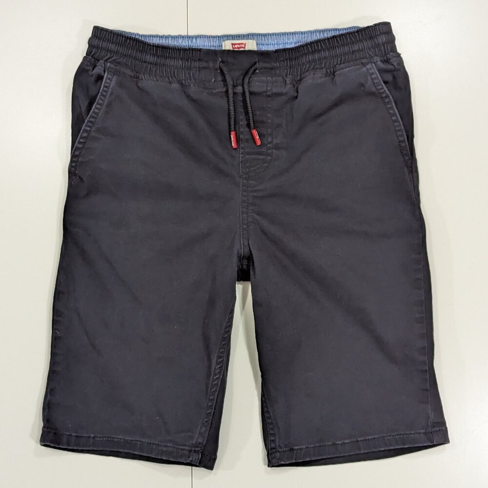 Levi's Black Bermuda with Red Accents size XL (14/16)